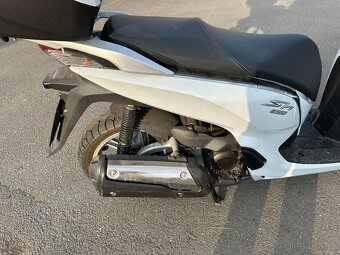 Prodám Motocykl Honda SH300A - 4