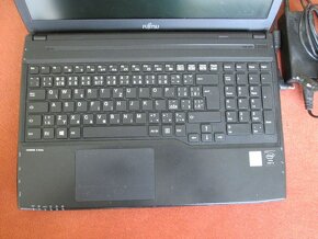 Notebook Fujitsu A544 - 4
