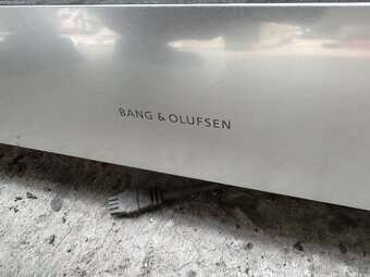 Luxusní 65” plazmový displej Bang & Olufsen BeoVision 4-65 - 4