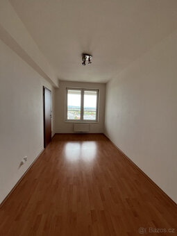 Pronájem bytu 2+kk s garážovým stáním, Horní Lán, Nová Ulice - 4