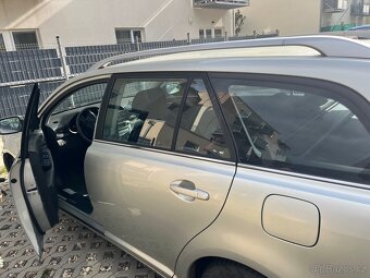Toyota - 4