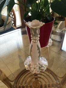 Svícen, zdoben zlatem, růžový porcelán - 4