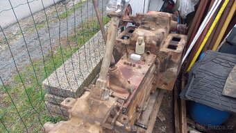 Zetor6718/převodovka (zadek) - 4