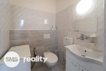 Prodej kompletně zařízené a zkolaudované ordinace - připrave - 4