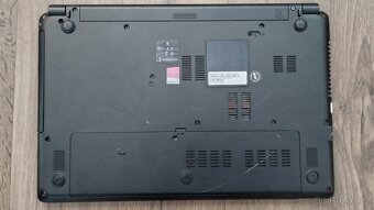 Notebook Acer TravelMate P255 series, model NO: V5WC2. 15,6“ - 4