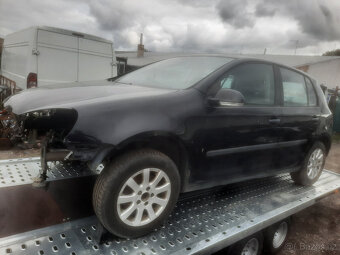 vw golf 5 cerna metaliza - 4