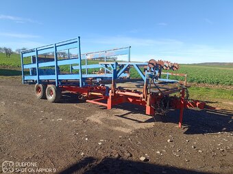 Samonakládací přepravník balíků vůz - 4