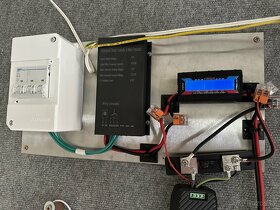 Domácí větrná elektrárna + baterie, 400W 12V, zánovní - 4