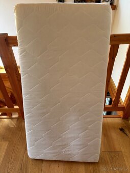 IKEA dětská postýlka - 4