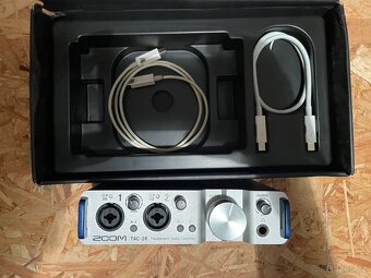 PRODÁM Zoom TAC-2R Thunderbolt Audio Converter - 4