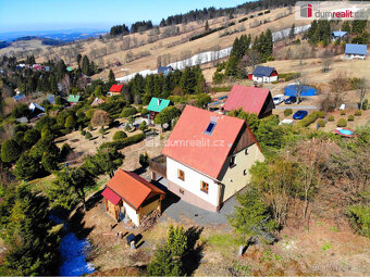 Chata po kompletní rekonstrukci, 103 m2 + garáž 12 m2, TOP S - 4