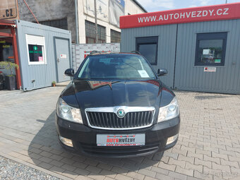 Škoda Octavia 1,6 TDi Elegance S KNIHA - 4