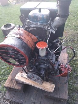 Motor slavie ST 120 - 4