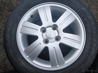 Sada Orig ALU kol Toyota 195/60R15 letní - 4
