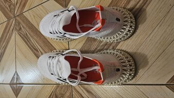 Bezecke boty Adidas 4DFWD vel.44 2/3 - 4