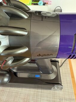 Dyson V10 Extra Bezdrátový vysavač záruka - 4