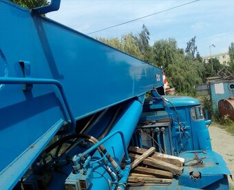 Tatra 815 8x8, sklapac - 4