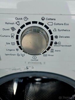 Úzká předem plněná pračku Elektrolux EWS1066SEU - 4
