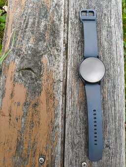 Samsung galaxy watch5 40mm - grafitové - 4