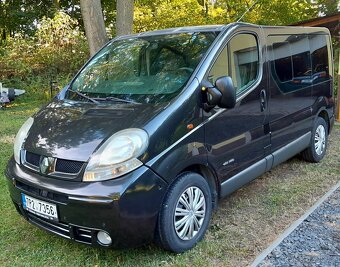 Renault Trafic Passenger 2.5 Dci - 7 míst - 4