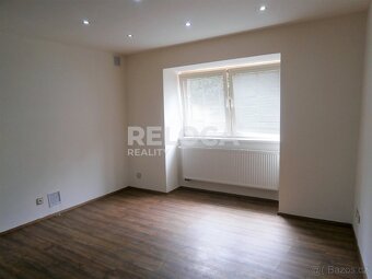 1+KK + šatna, 30m2, Slaný, Soukenická, byt v centru Slaného - 4