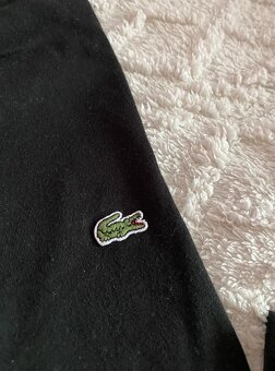 Jednoduché černé Lacoste tričko / unisex - S - 4