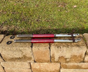 CZ 125 175 250 kývačka - přední tlumiče - 4