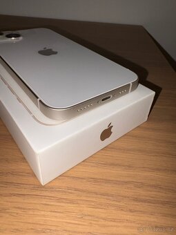 iPhone 13 128GB bílá - 4
