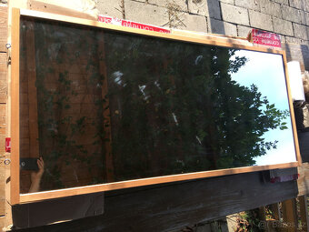 Zrcadlo v dřevěném rámu, 64 x 138 cm - 4