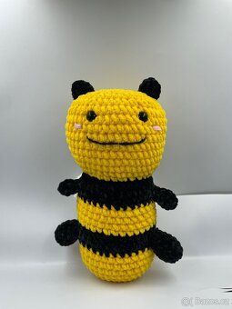 Ručně háčkovaná hračka - 4
