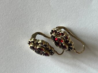 Stříbrné náušnice s českými granáty - 4