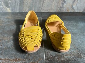 Damske sandalky zlute, vel. 8 - 4