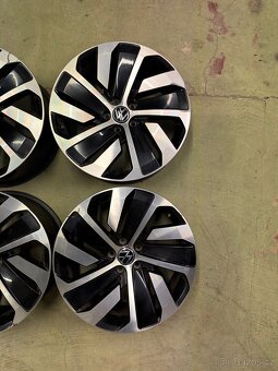 Originální alu kola Montevideo R19 - 4