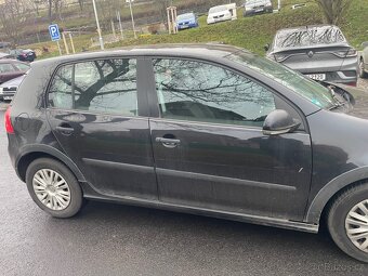 Prodám náhradní díly – VW Golf V - 4