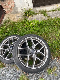 Borbet 5x120 r18 - 4