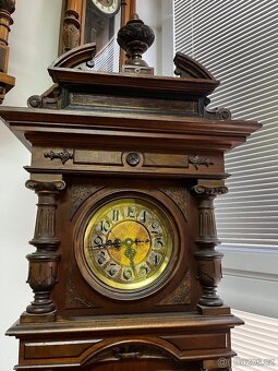 Podlahové hodiny 2 - 4