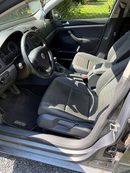 VW Golf V 1.9 TDI r. 2007 – na opravu nebo na náhradní díly - 4