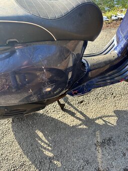 Vespa sprint 50 - 4