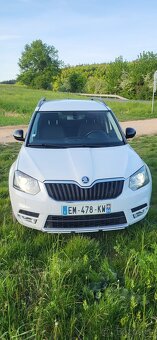 ŠKODA YETI 2017 2.0TDI DSG 4x4 110kw LED XENONY TAŽNÉ - 4