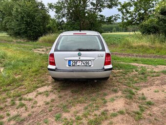 Škoda Octavia combi 1.9 Tdi 81kw - 4