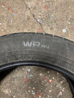 Zimní gumy Nokian WR a4 245/50 R18 - 4
