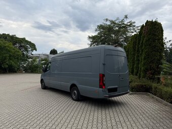 Mercedes Sprinter 907 - 4