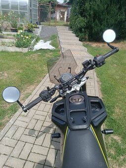 Husqvarna Svartpilen 401 - 4
