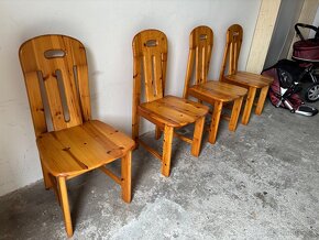 PRODÁM ŽIDLE 4 KS-MASIVNÍ BOROVICE - 4