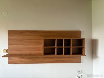 Tv stolek - 4
