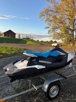 Sea-Doo SPARK 3-UP iBR 90 Hp - 4