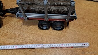 Traktor Bruder Massey Ferguson - 4