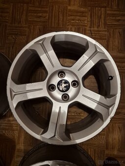 Predam 4 hliníkové kolá Original peugeot 308 lincanbur 4x108 - 4