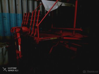 Prodám shrnovač sena Kuhn - 4