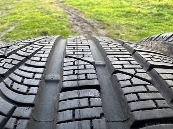 4 zimní Pirelli 2x235/35R19 a 2x295/30R19 - 4